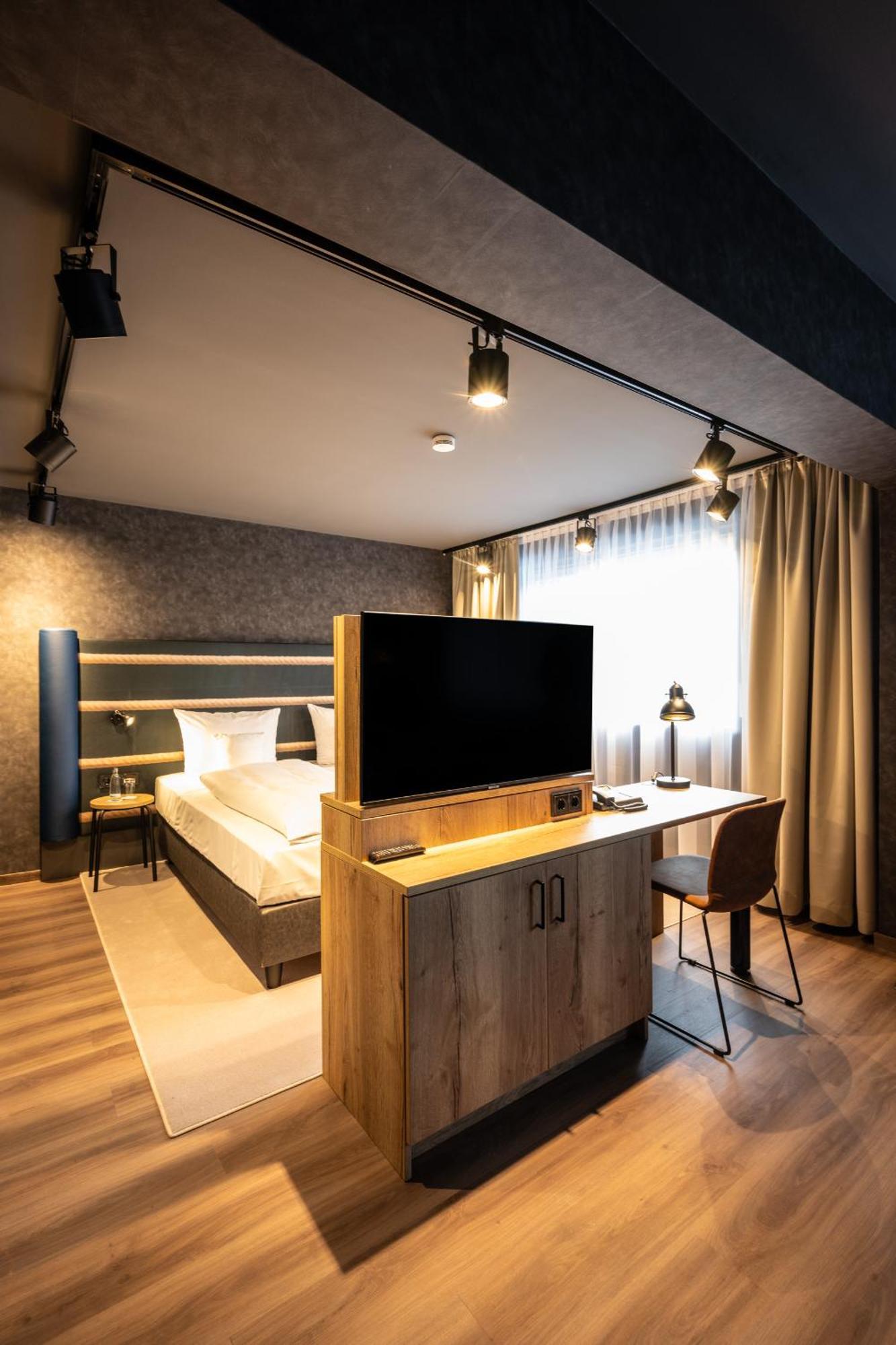Hotel Herzogspark Herzogenaurach Rum bild